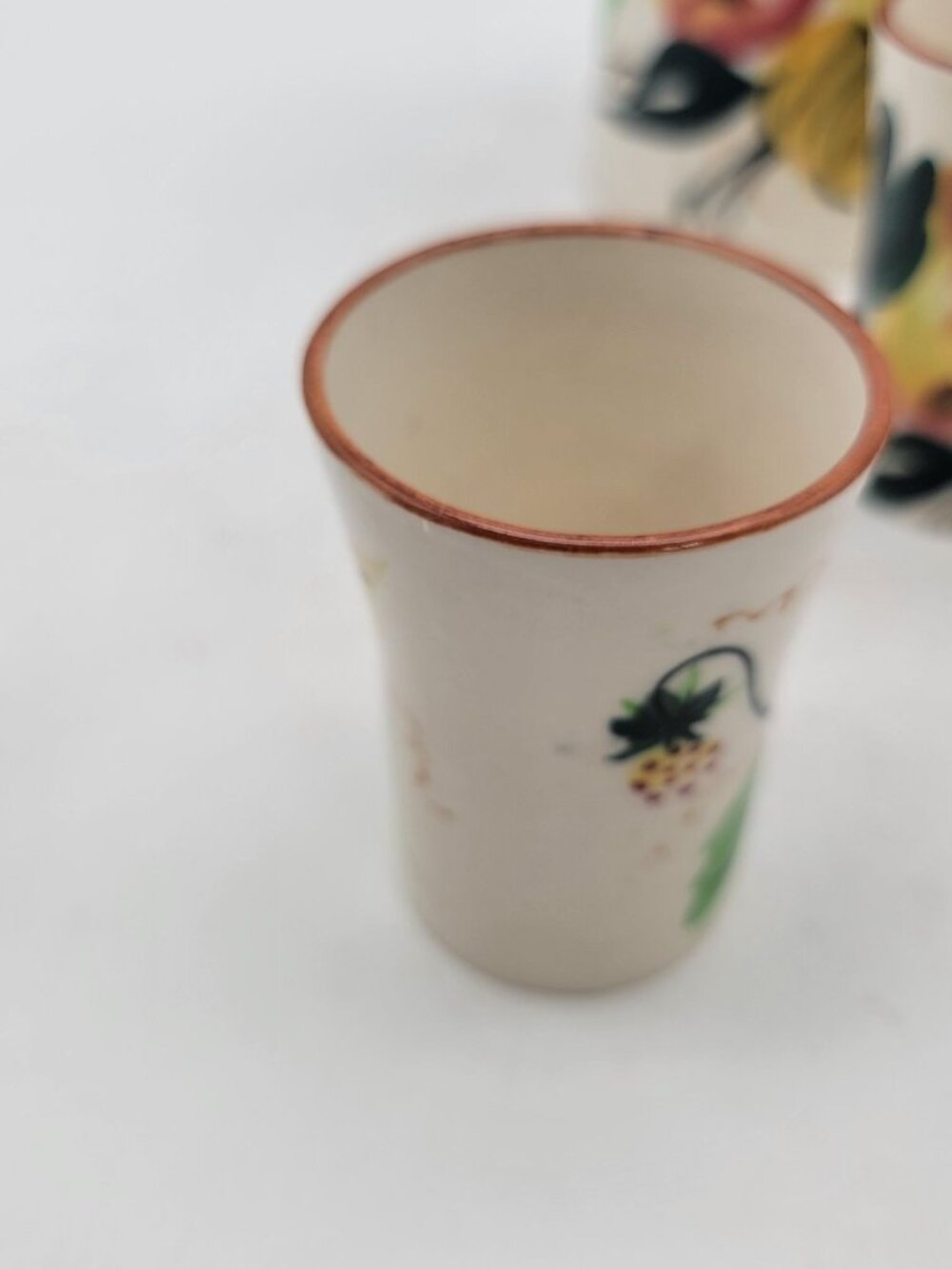 Vintage Nasco Hand-Painted Pitcher 3 Cup Set Floral Design Ceramic Made In Japan - Picture 4 of 16